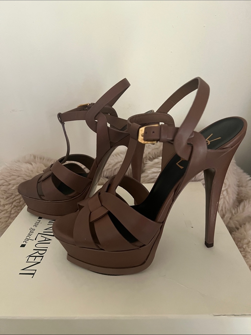 Yves Saint Laurent Brown Leather Knotted Platform Heels with Gold Logo - Picture 2 of 8